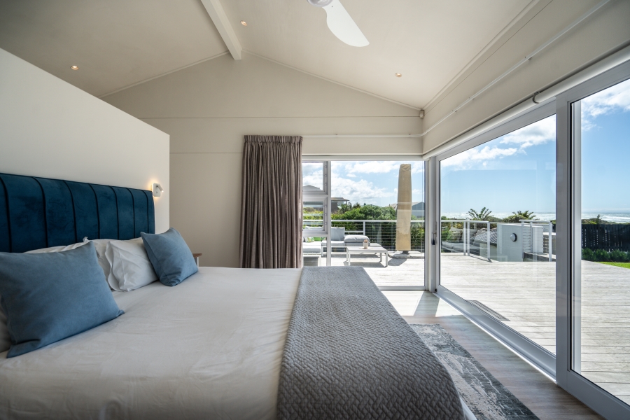 4 Bedroom Property for Sale in West Beach Eastern Cape